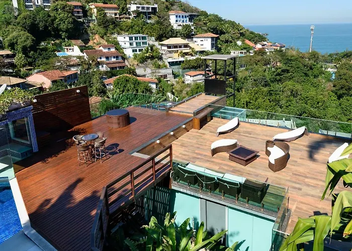 Villa De Luxo Com 6 Suites E Piscina No Joa
