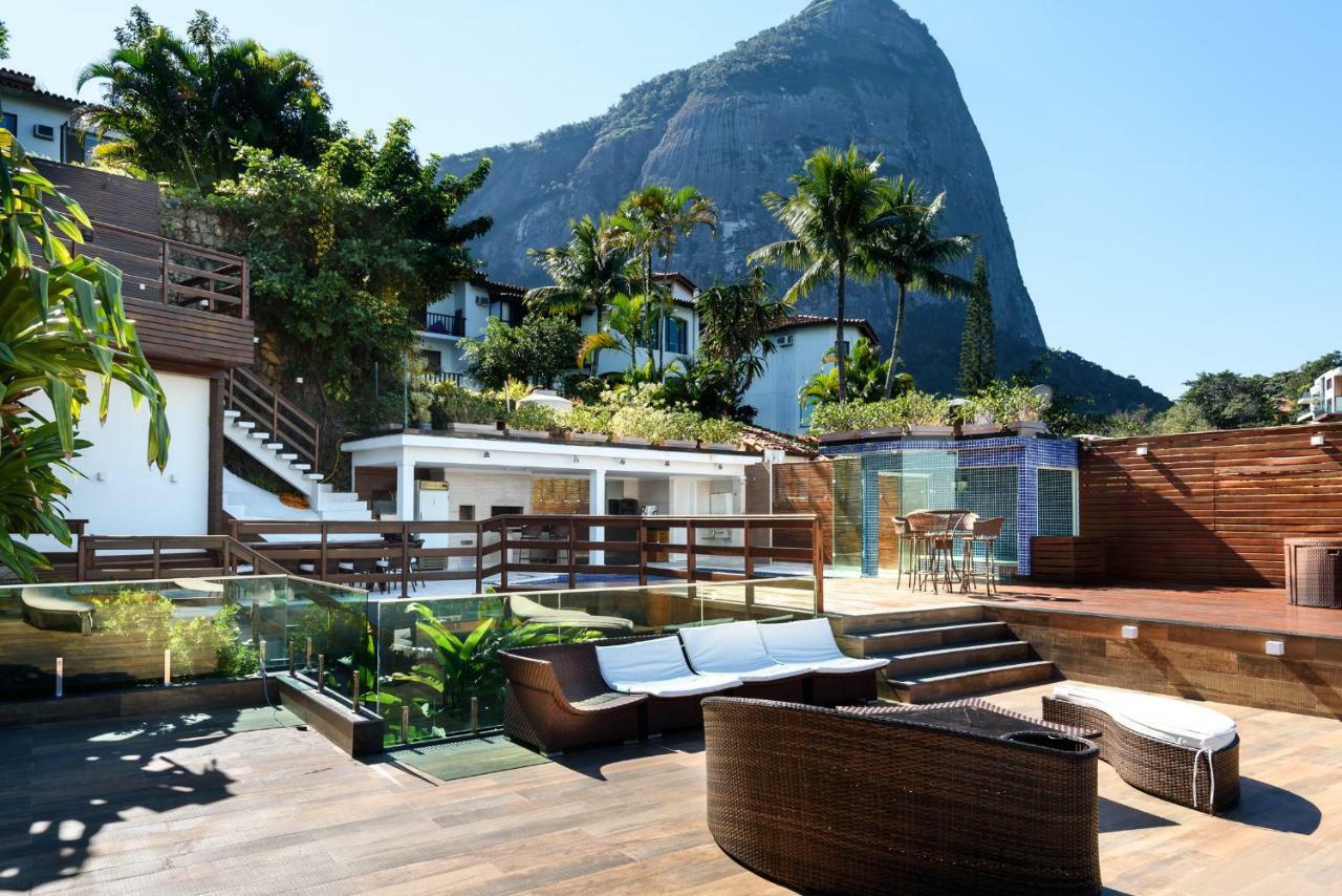 De Luxo Com 6 Suites E Piscina No Joa *