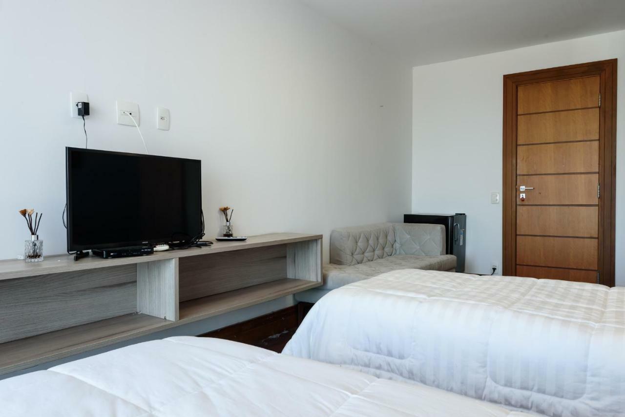 Villa De Luxo Com 6 Suites E Piscina No Joa
